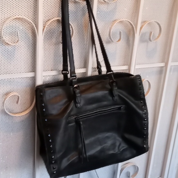 Aldo Black spacious faux leather like  satchel, smartbag,  handbag purse. - Picture 2 of 9
